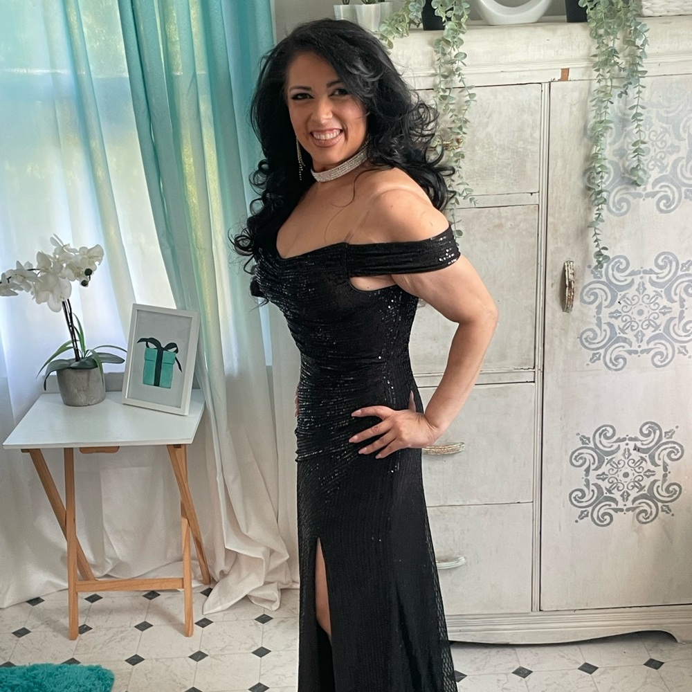 Gorgeous sequined gown